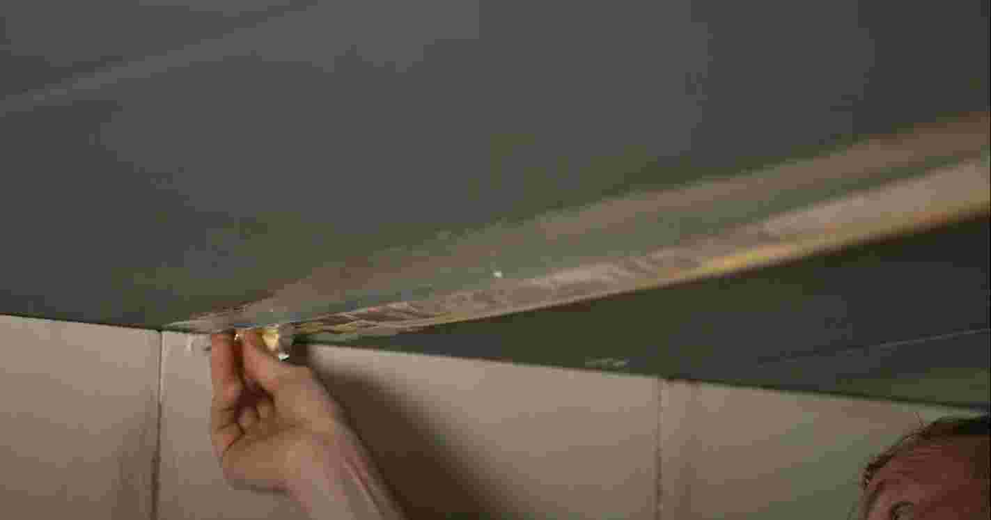 Bevestigingsband aanbrengen