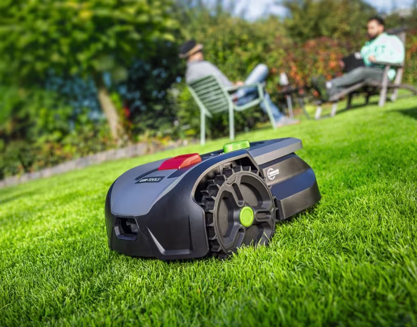 Trouvez la tondeuse robot parfaite pour votre pelouse