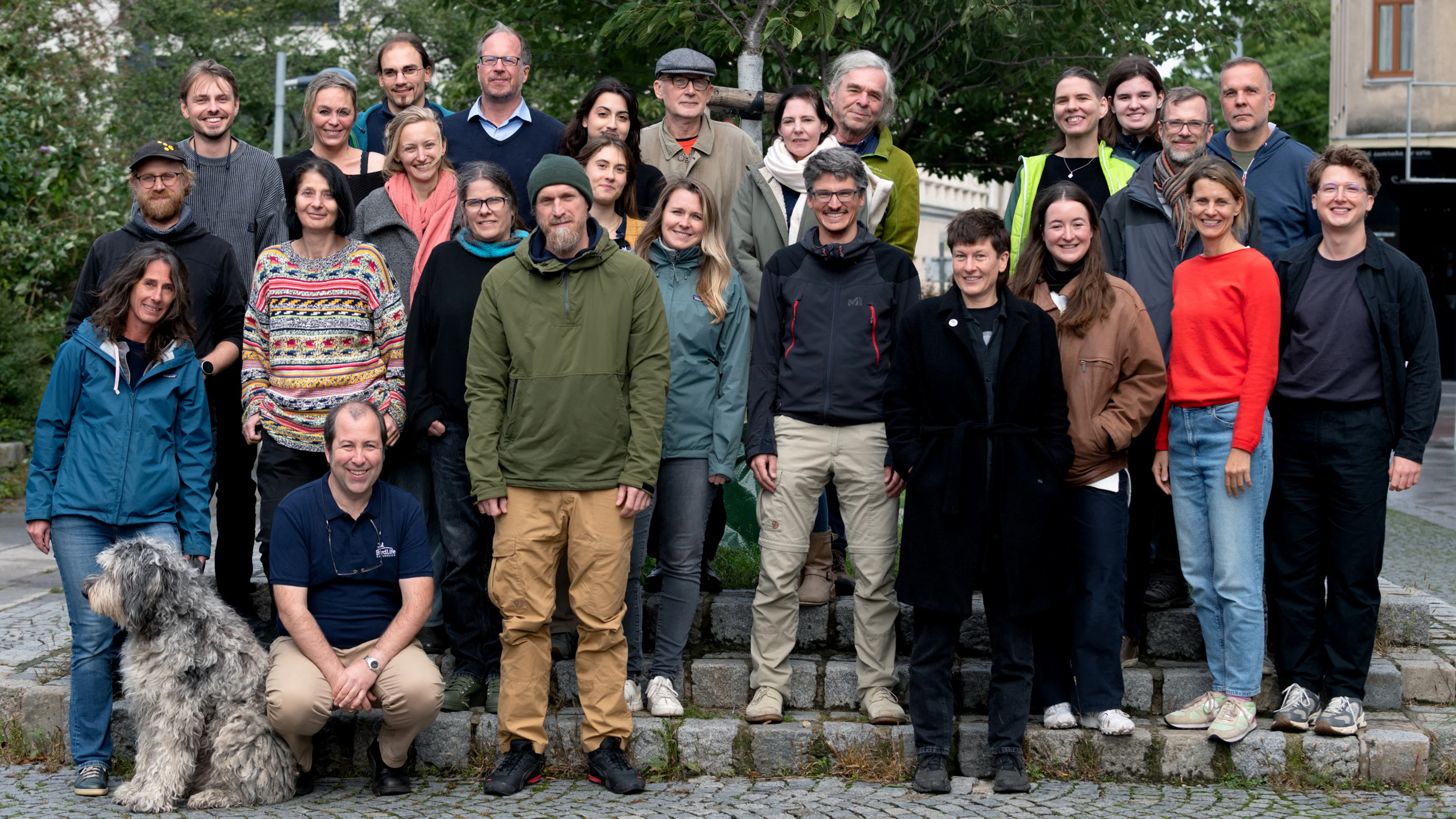 Auf diesem Foto ist das BirdLife-Team im Oktober 2025 zu sehen.