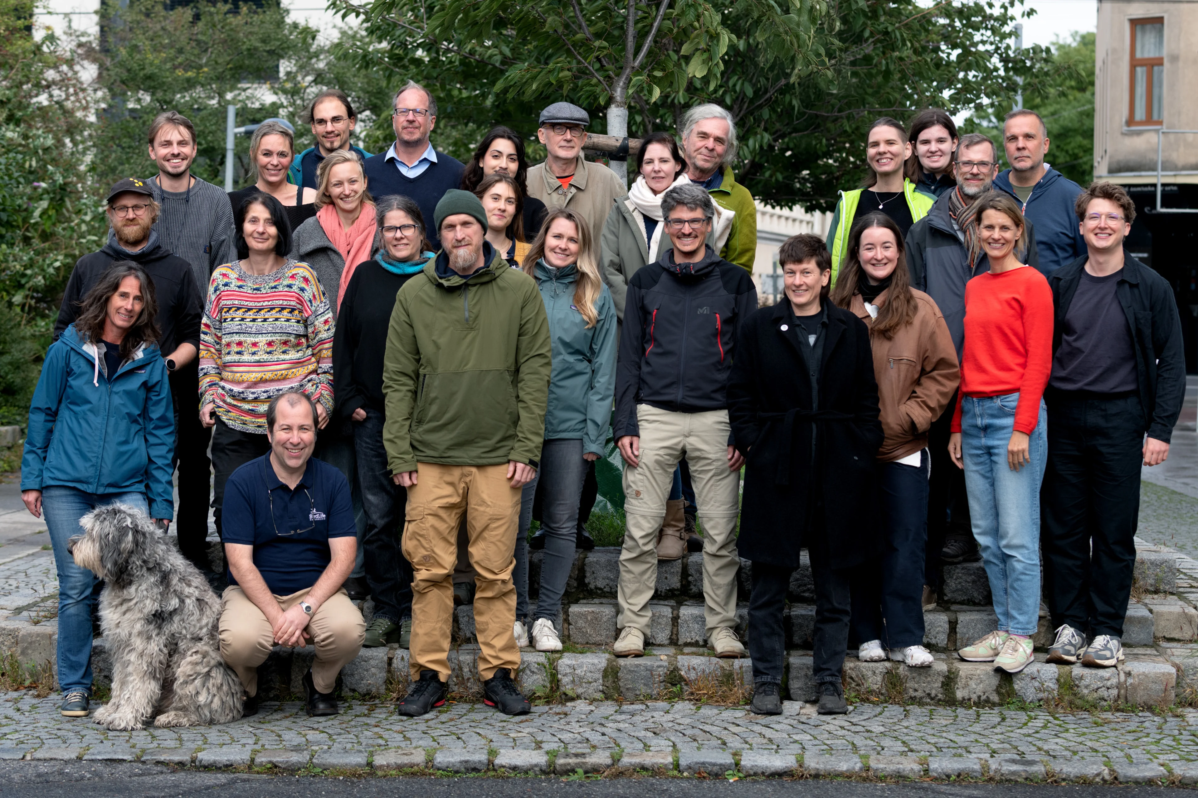 Auf diesem Foto ist das BirdLife-Team im Oktober 2025 zu sehen.
