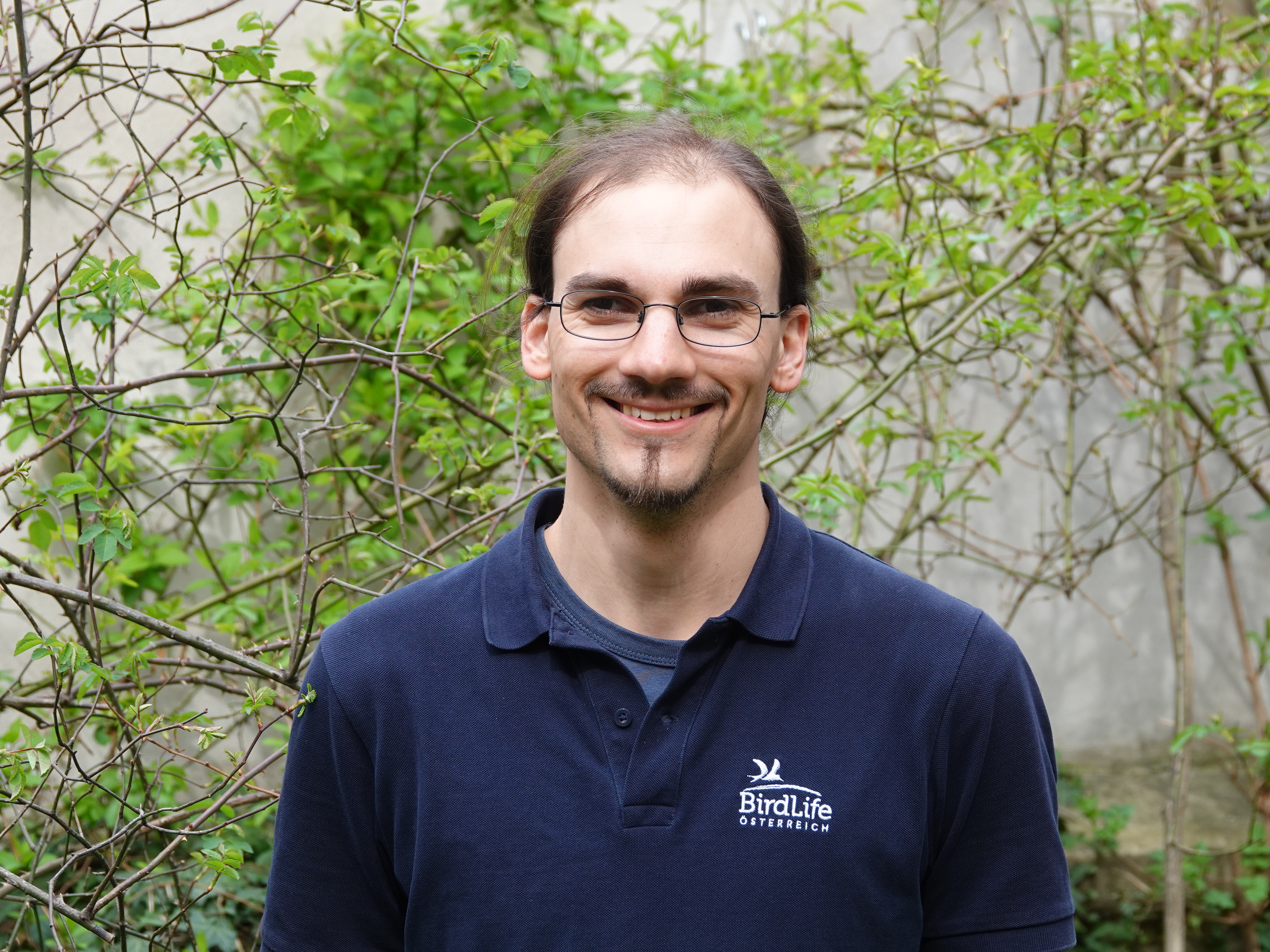 BirdLife Mitarbeiter Bernhard Paces. 