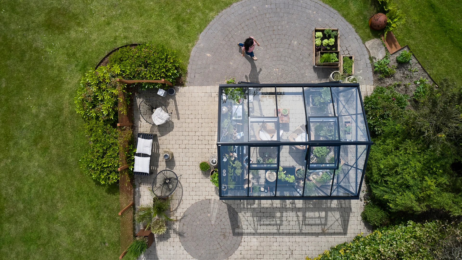 2480x1395 Store drømme i små drivhuse Jubii 60 10,9 (2)