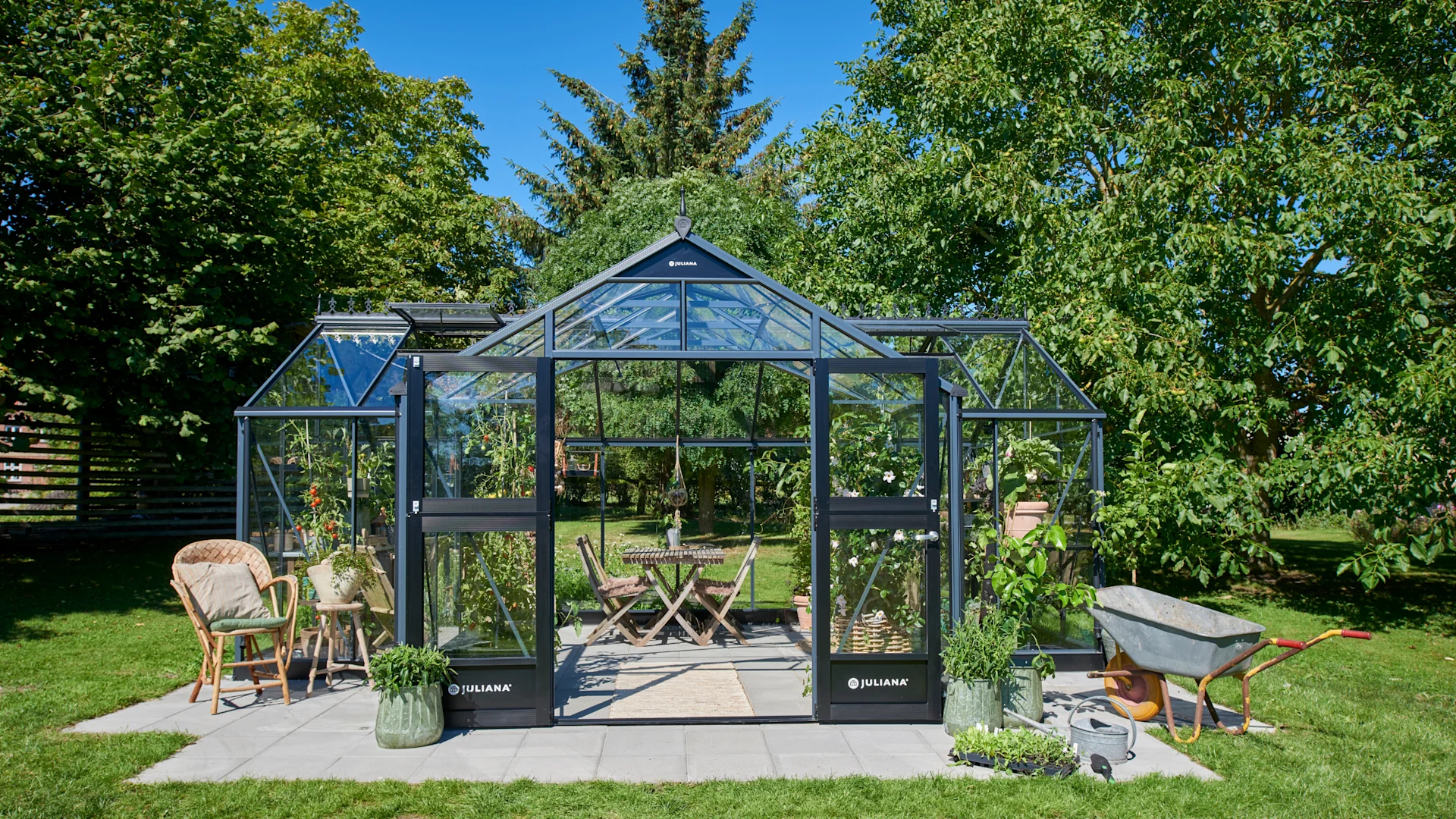 2480x1395 store drivhuse orangeri (2)