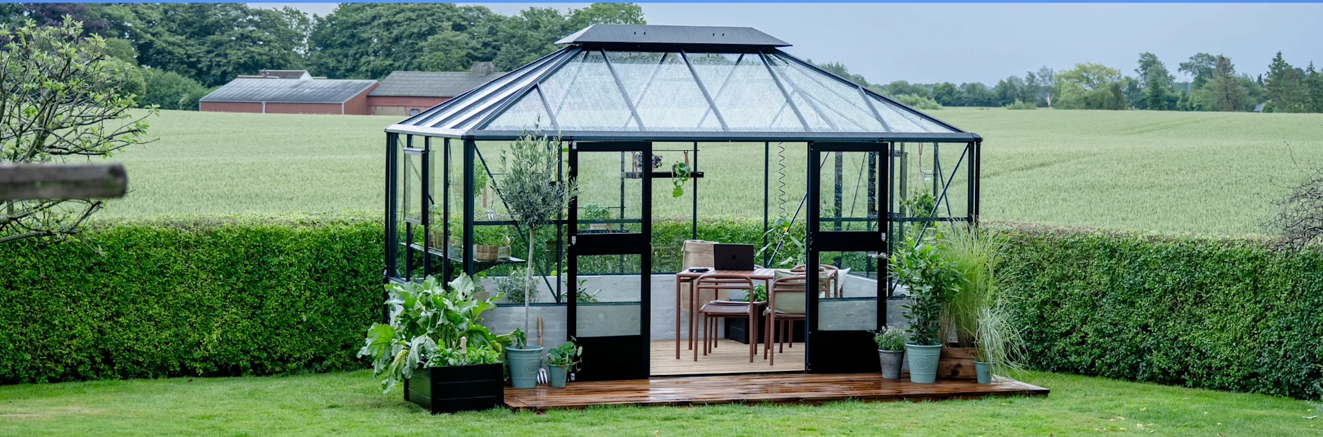 2480x820 store drivhuse