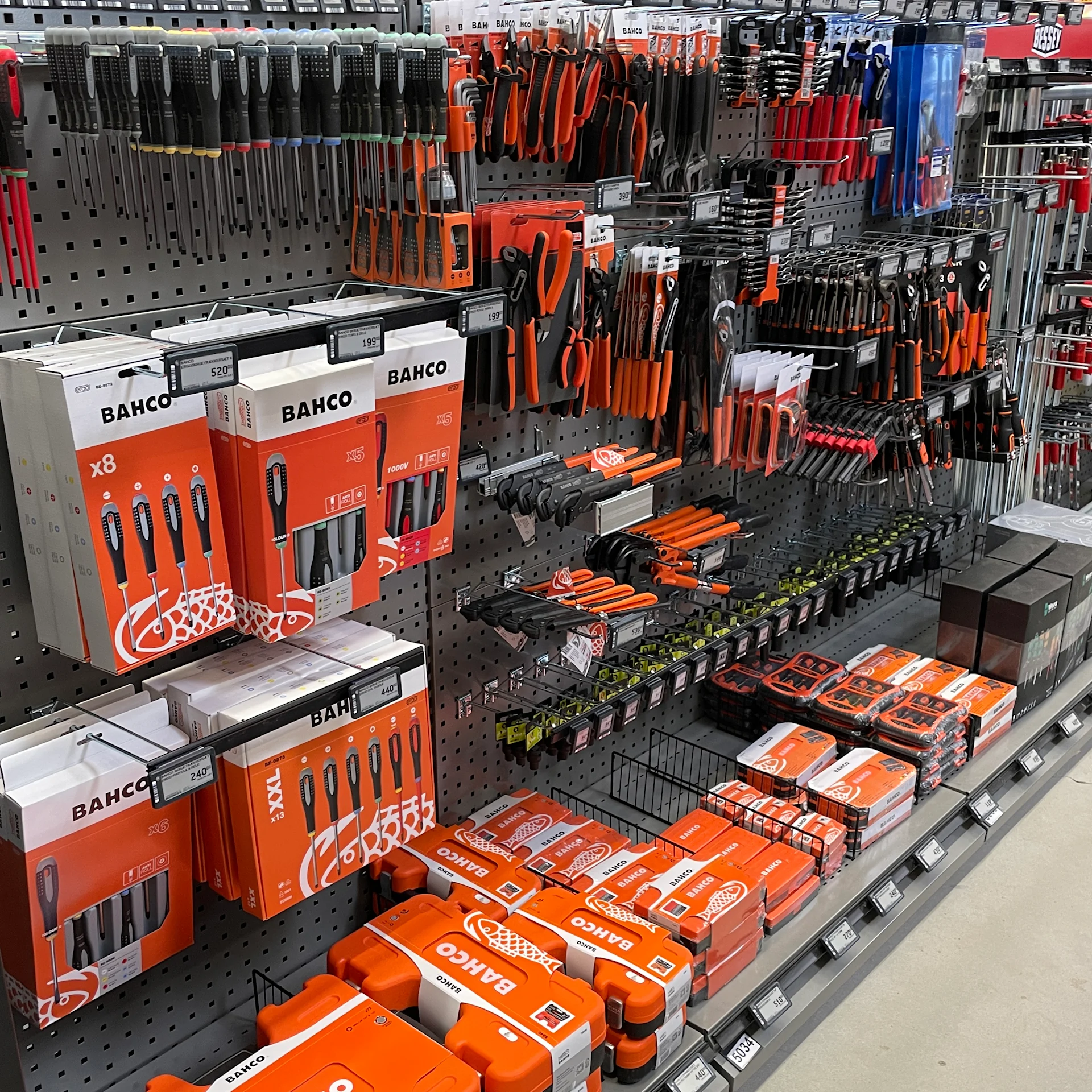 XL-BYG G&S Korsør - BREDT UDVALG til STÆRKE PRISER i vores værktøjsafdeling