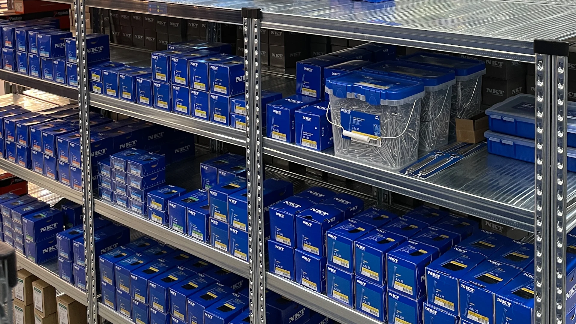 XL-BYG G&S Korsør - BREDT UDVALG til STÆRKE PRISER i vores afdeling med Skruer og Søm