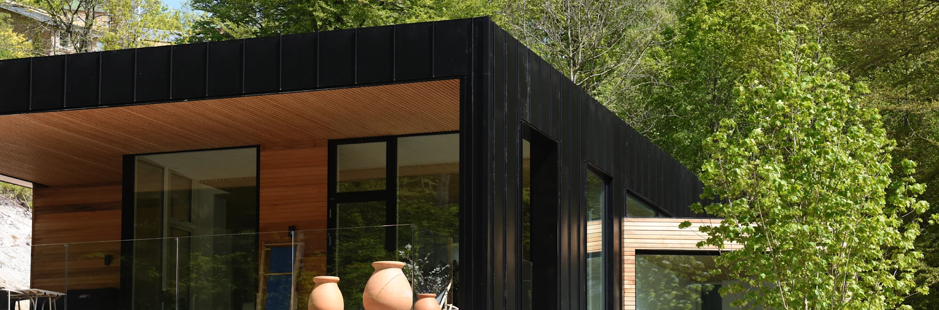 Lindab facadeløsninger fås til forskellige projekter.