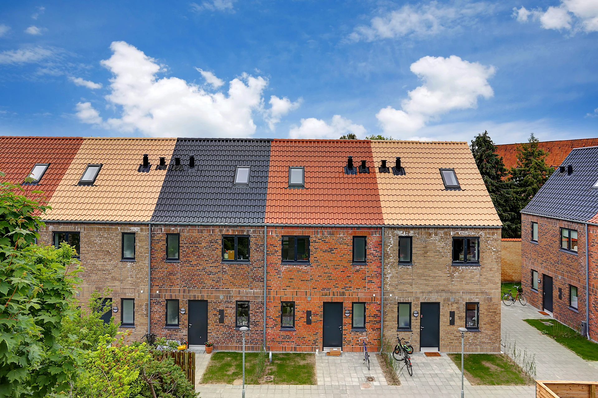 V. Meyer tagsten - mix - 2021-6 Ejendommen 07