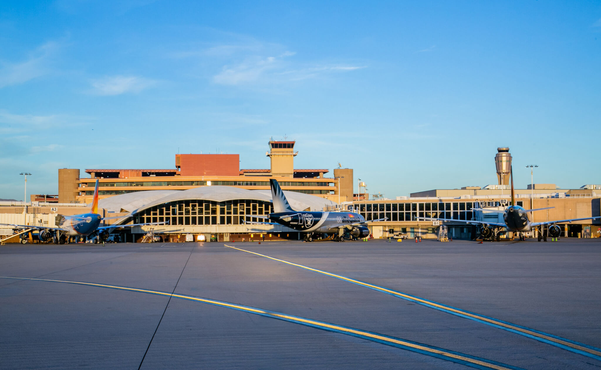 Score Big with Nonstop Flights to Follow the Raiders on the Road
