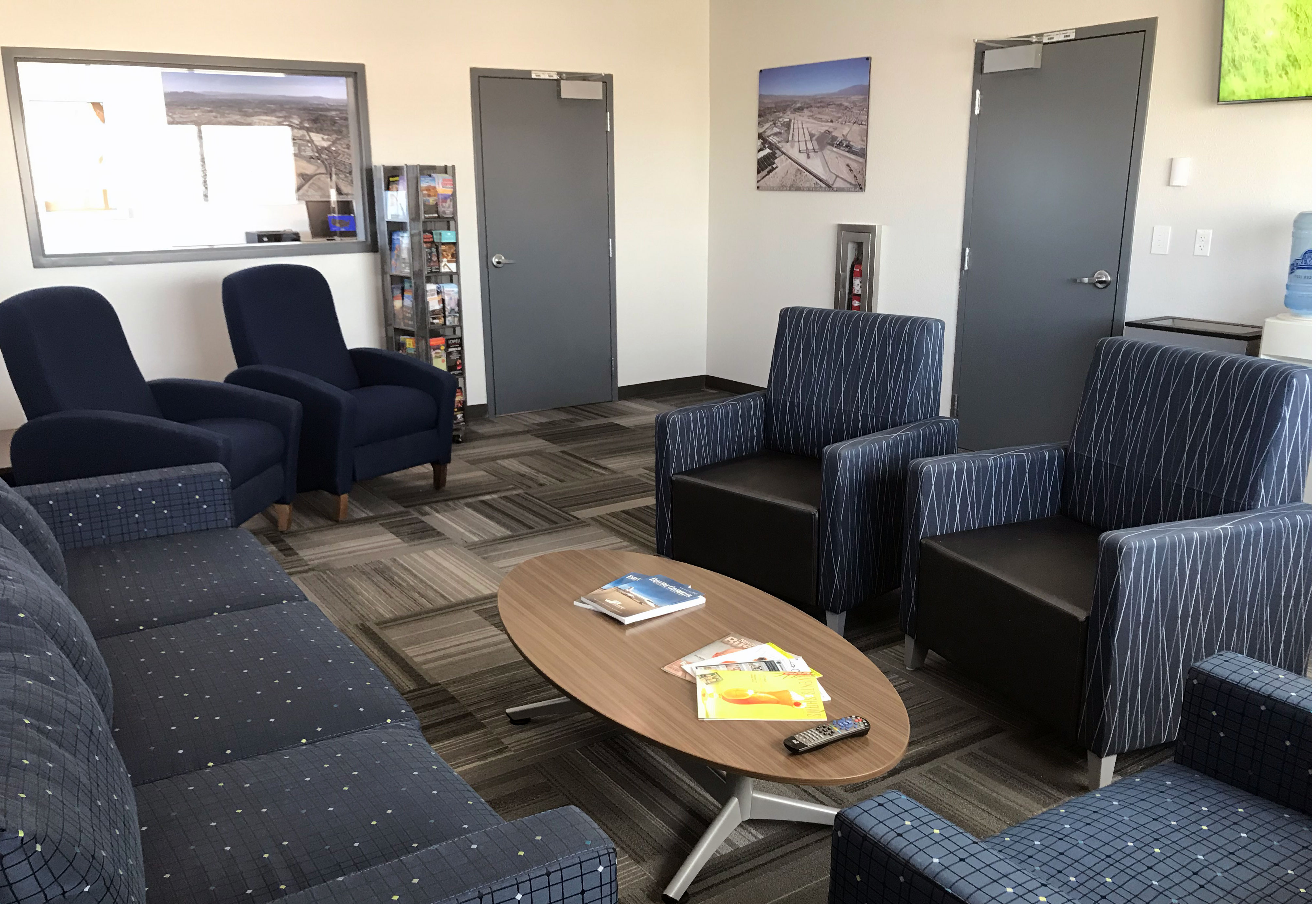 VGT FBO Tour Pilots Lounge
