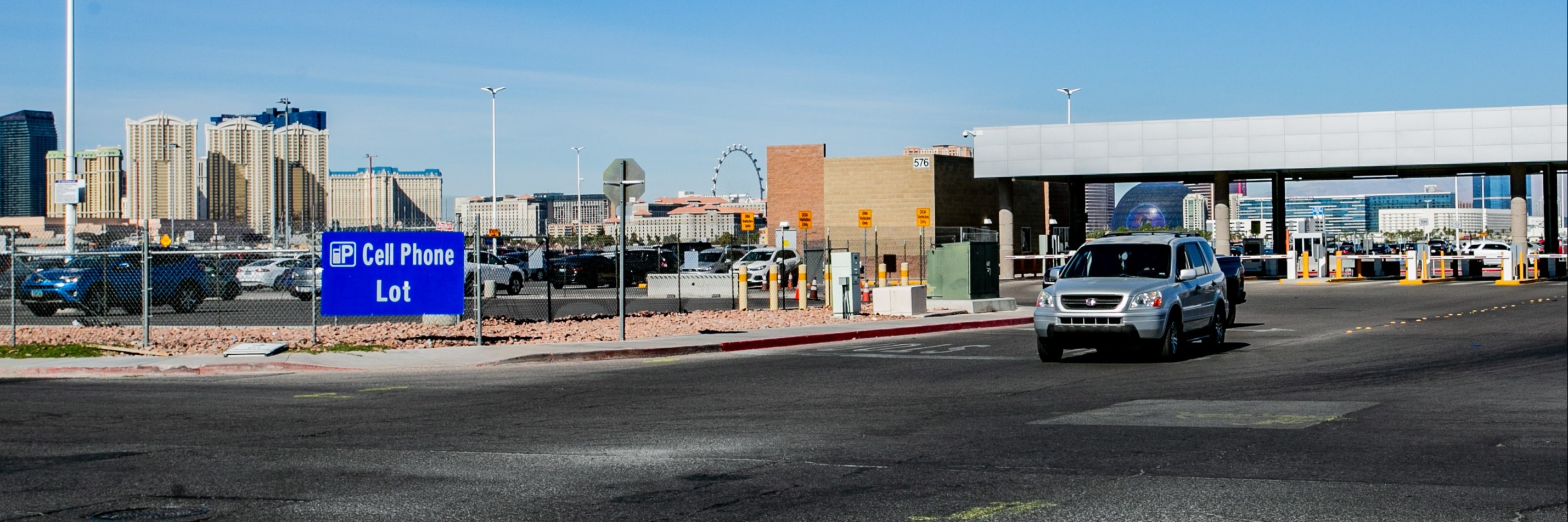 Cell Phone Lot Sign-01