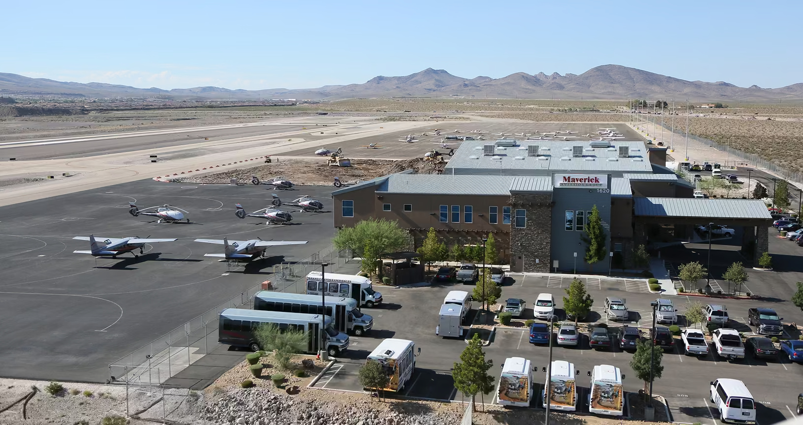 HND Building and Surroundings