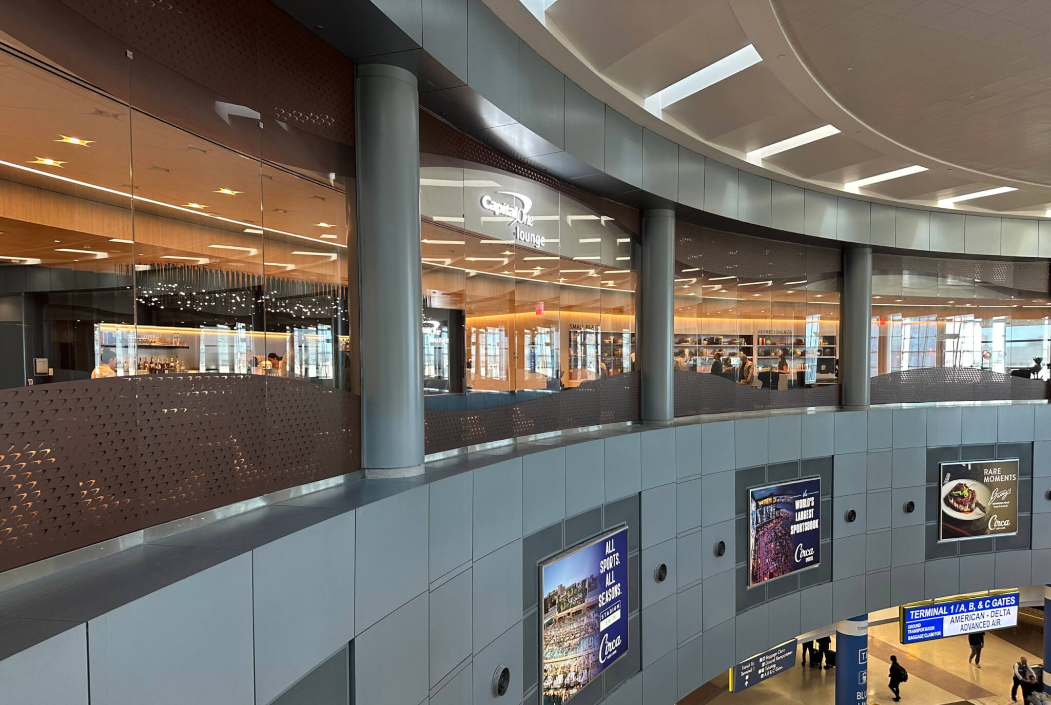 New Capital One Lounge opens at LAS