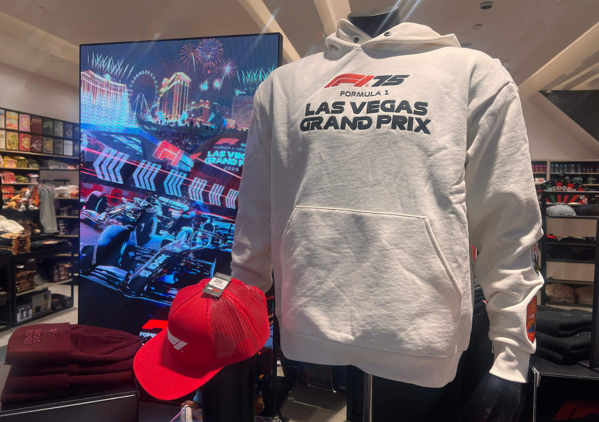 F1-merch-DT-Arts-2048x1446