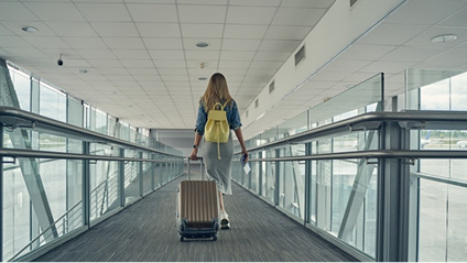 airport-woman.11d4608a