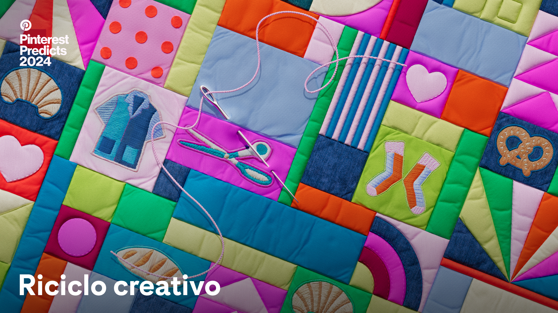 diversi tessuti, colori e motivi sono intrecciati insieme in una trapunta patchwork