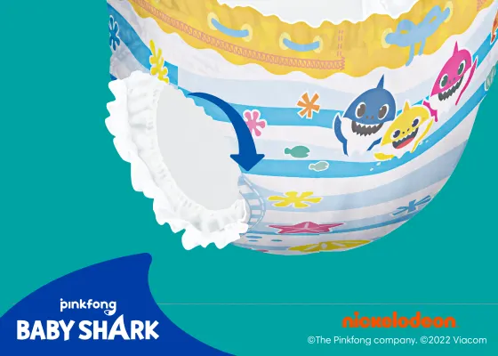 slika pelena-gaćica Pampers Splashers sa strelicama koje pokazuju dvostruke trakice oko nogu koje sprečavaju curenje