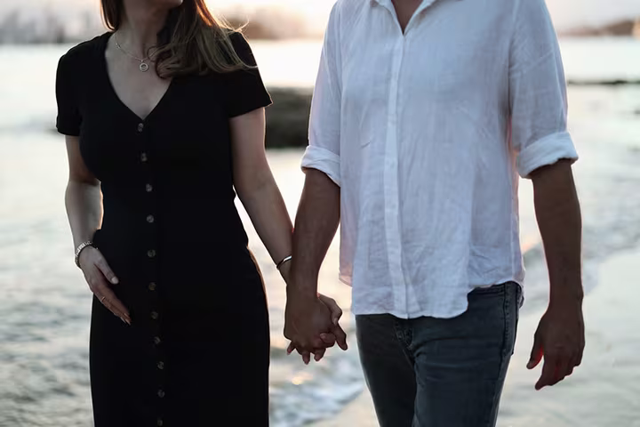 Ζευγάρι στην παραλία