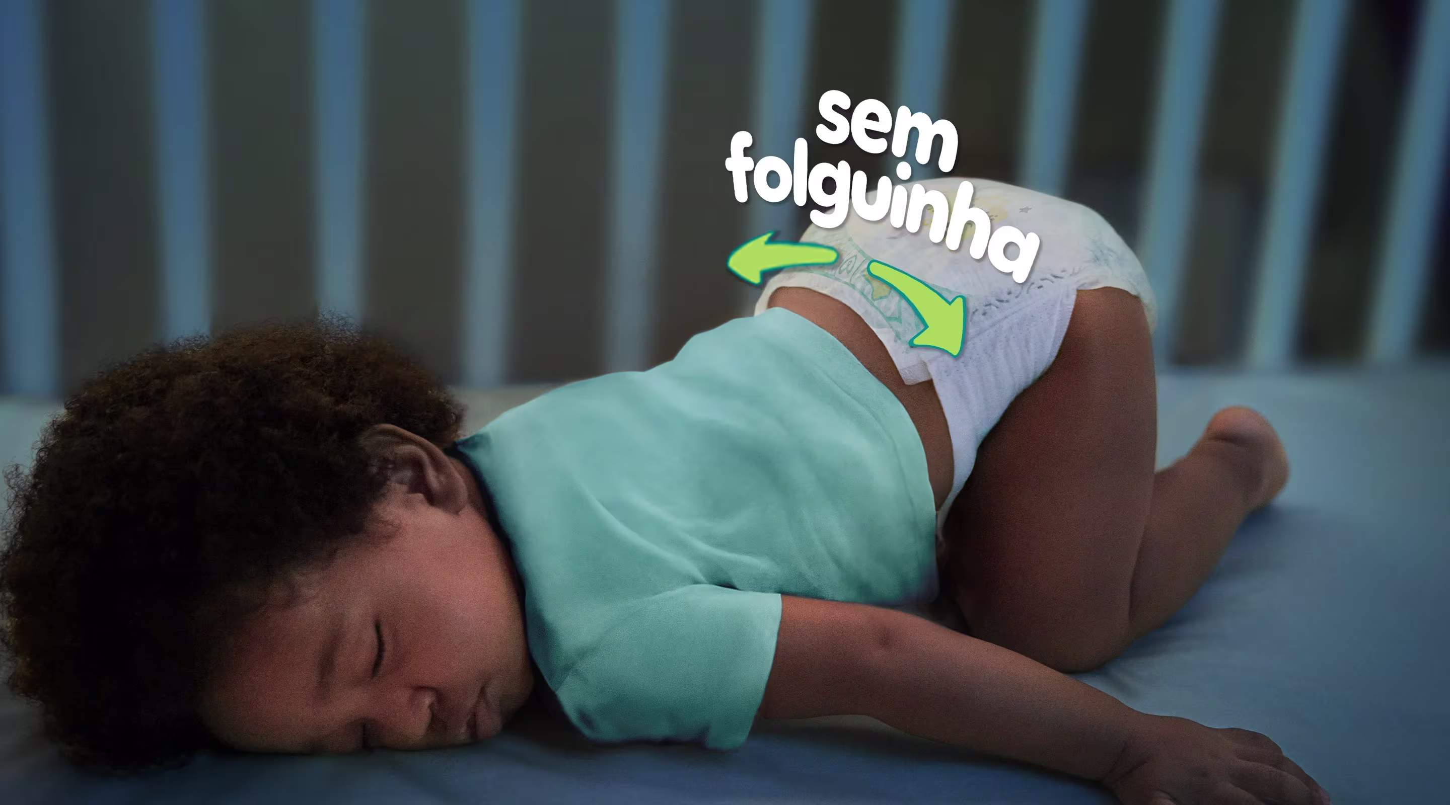 Imagen mostrando el Ajuste Elástico en pañal Pampers Confort Sec.