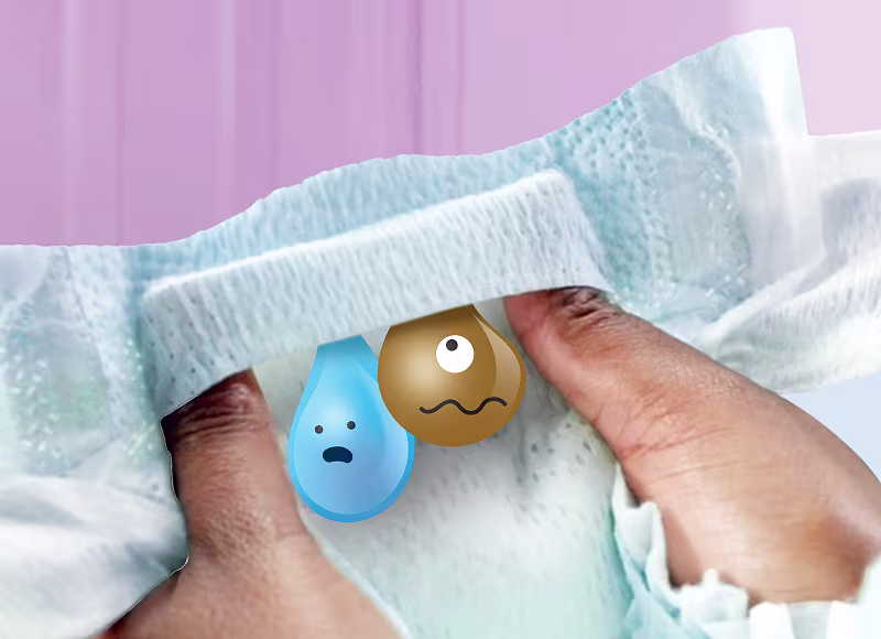 Um close mostra duas mãos a separar suavemente uma fralda Dodot, revelando o bolso Stop & Protect.