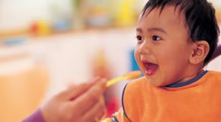  Aprende a identificar y manejar alergias e intolerancias alimentarias en bebés con consejos prácticos para el bienestar de tu pequeño.