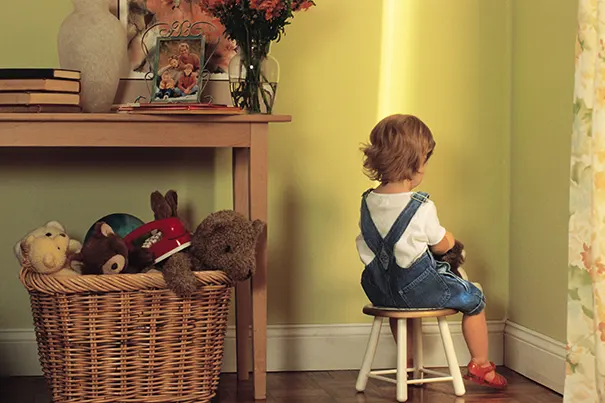 Cómo disciplinar a nuestros hijos tiempo fuera