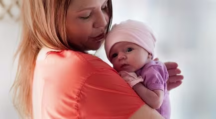 yenidogan-cilt-bakimi-bebek-egzemasi-ve-kuru-cilt_605x403_2