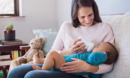 Our formula feeding guidelines for your baby