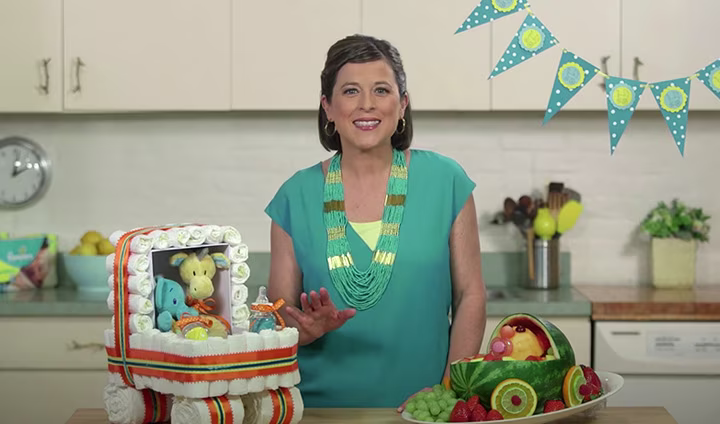 Baby Shower Themes: How to Plan a Stroller Baby Shower Party | Pampers