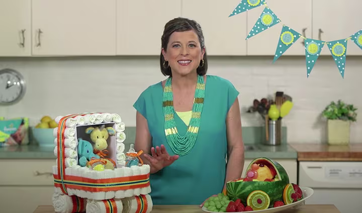 Baby Shower Themes: How to Plan a Stroller Baby Shower Party | Pampers