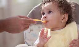Acid Reflux In Babies: Signs, Symptoms and Treatment