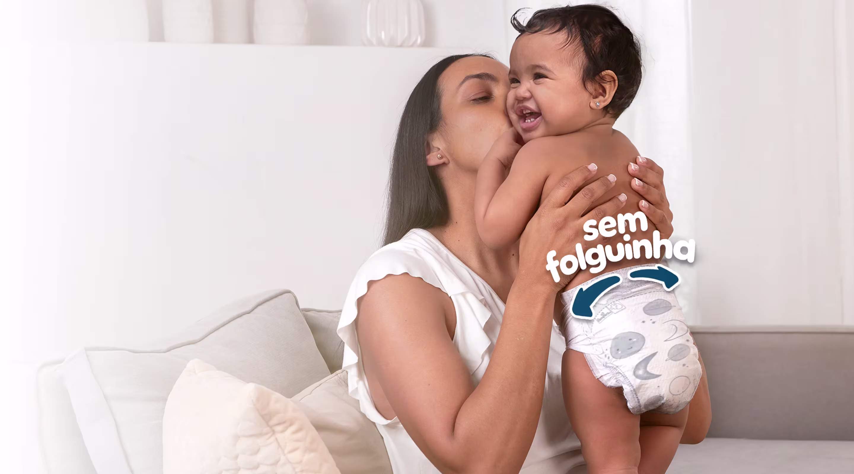 Ajuste elástico. Bebé con mamá