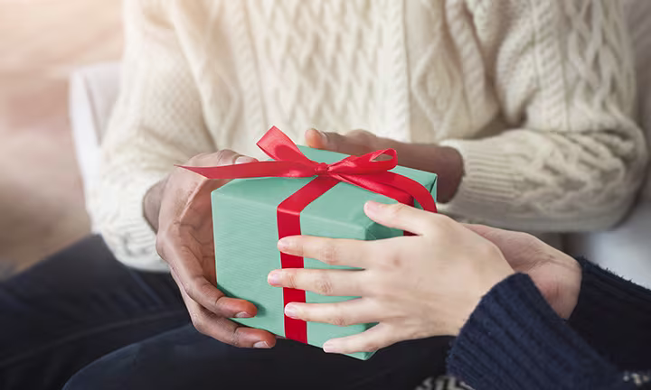 Pass the Gift baby shower game