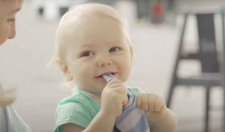 Baby Teething Remedies: How to Soothe a Teething Baby | Pampers
