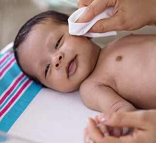 Pampers® Senitive Feuchttücher 