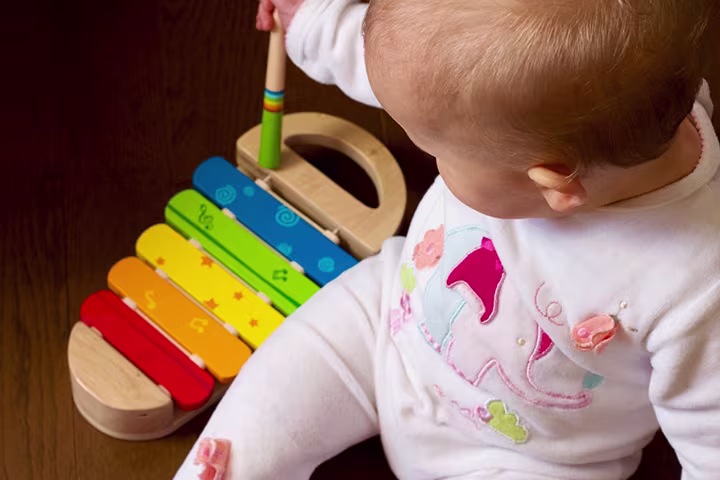 Μωρό που παίζει