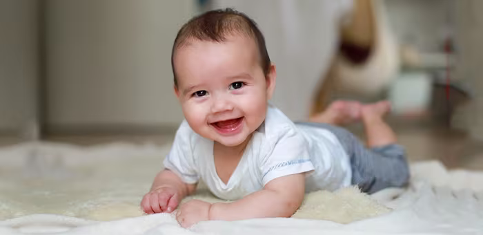 Desarrollo en el quinto mes de la guagua