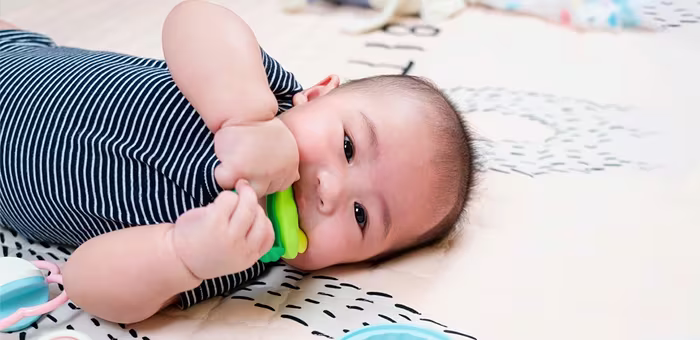 Actividades para bebé de cuatro meses