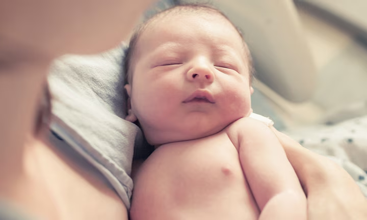 赤ちゃんのへその緒