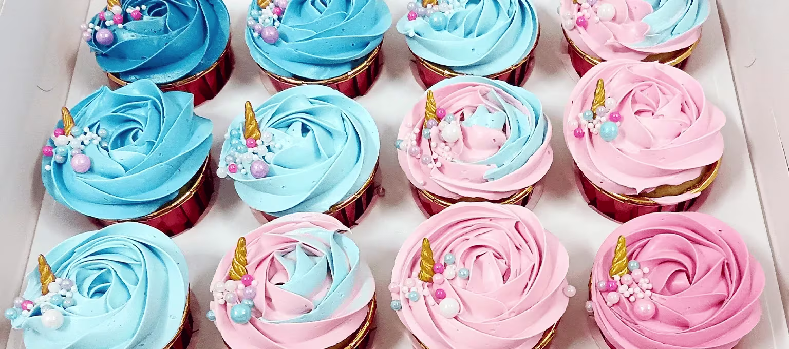 Cupcakes para fiesta de revelación de género