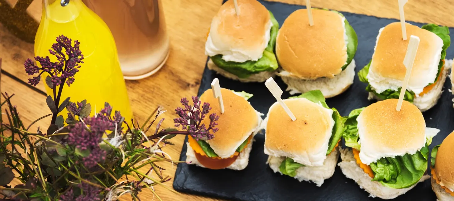 comida salgada para o chá de bebê