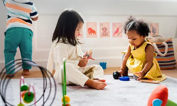 Babysitter vs Nanny vs Au Pair