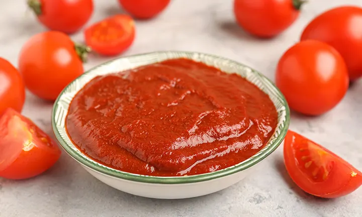トマトペースト  トマトペースト