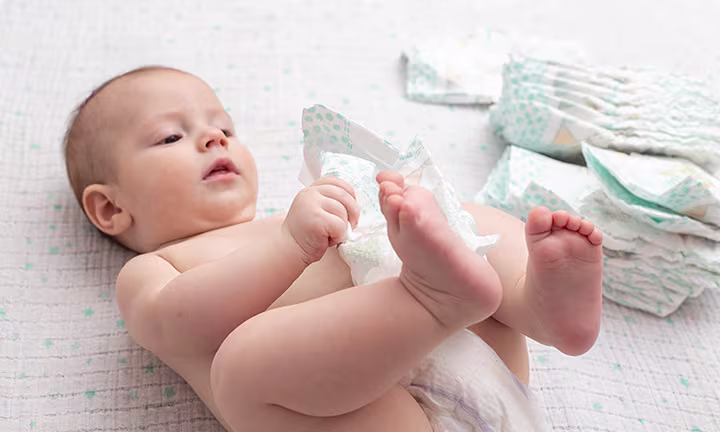 How to properly dispose of diapers