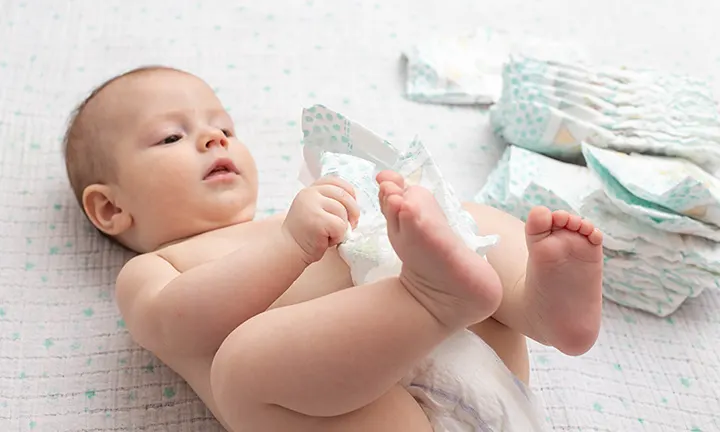 How to properly dispose of diapers