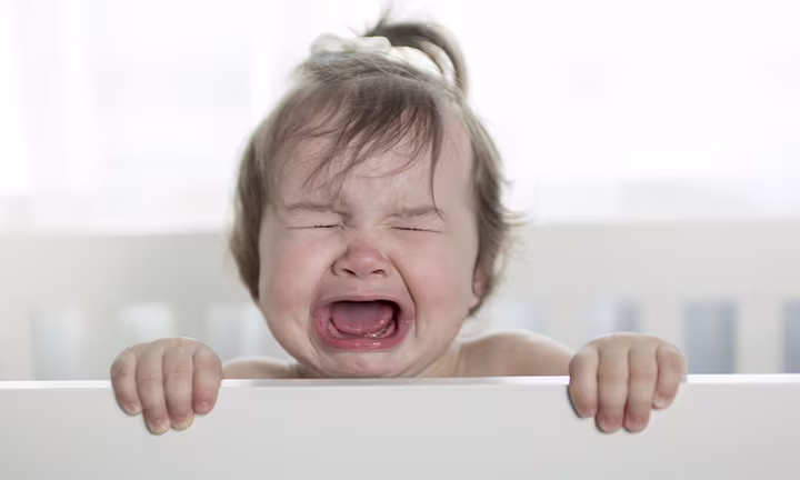 Tips for reducing baby separation anxiety at night