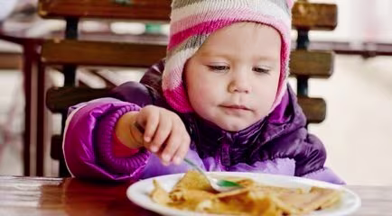 kis-ve-cocugunuzun-beslenmesi