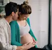 Paar im 3. Schwangerschaftstrimester