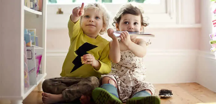 עבודה מהבית עם ילדים-Article Content Image pamperspick_700x340