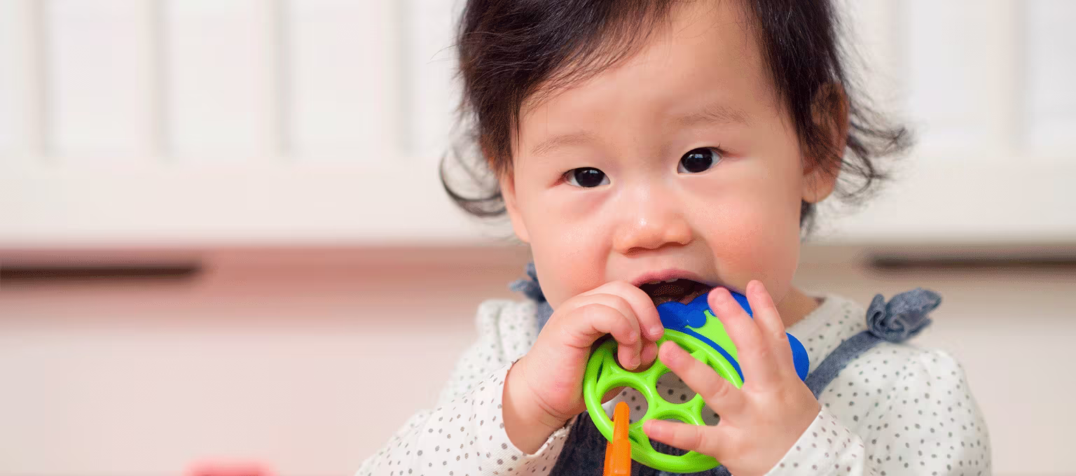 Wat zijn de symptomen van tandjes krijgen?